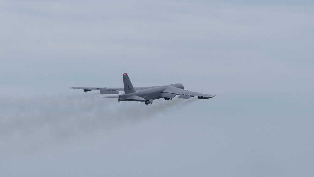 Barksdale B-52 take off for Bomber Task Force