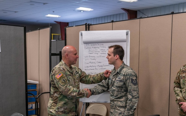 Kansas National Guard Soldier receives coin