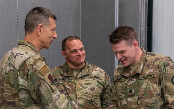 Kansas National Guard honors Soldier at Cyber Shield 19