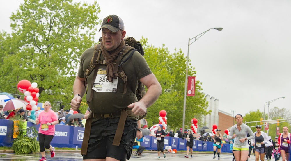 DVIDS Images Indianapolis Mini Marathon [Image 16 of 17]