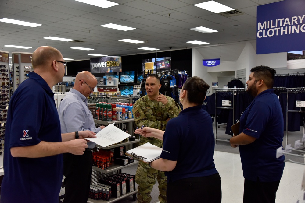 Exchange Senior Enlisted Advisor Focuses on Serving Airmen at Laughlin AFB