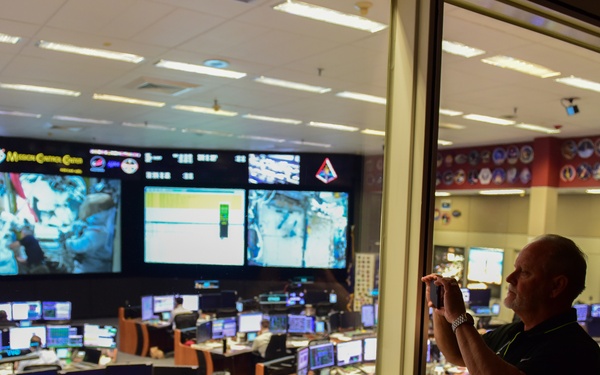 Leaders in air, space and parachutes