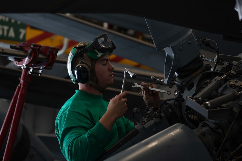 USS Theodore Roosevelt (CVN 71)