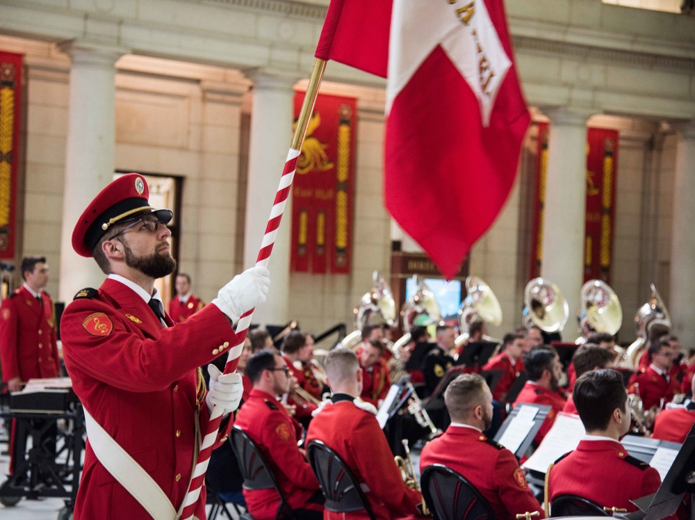 Fife and Drum Corps plays with Swiss Army Band