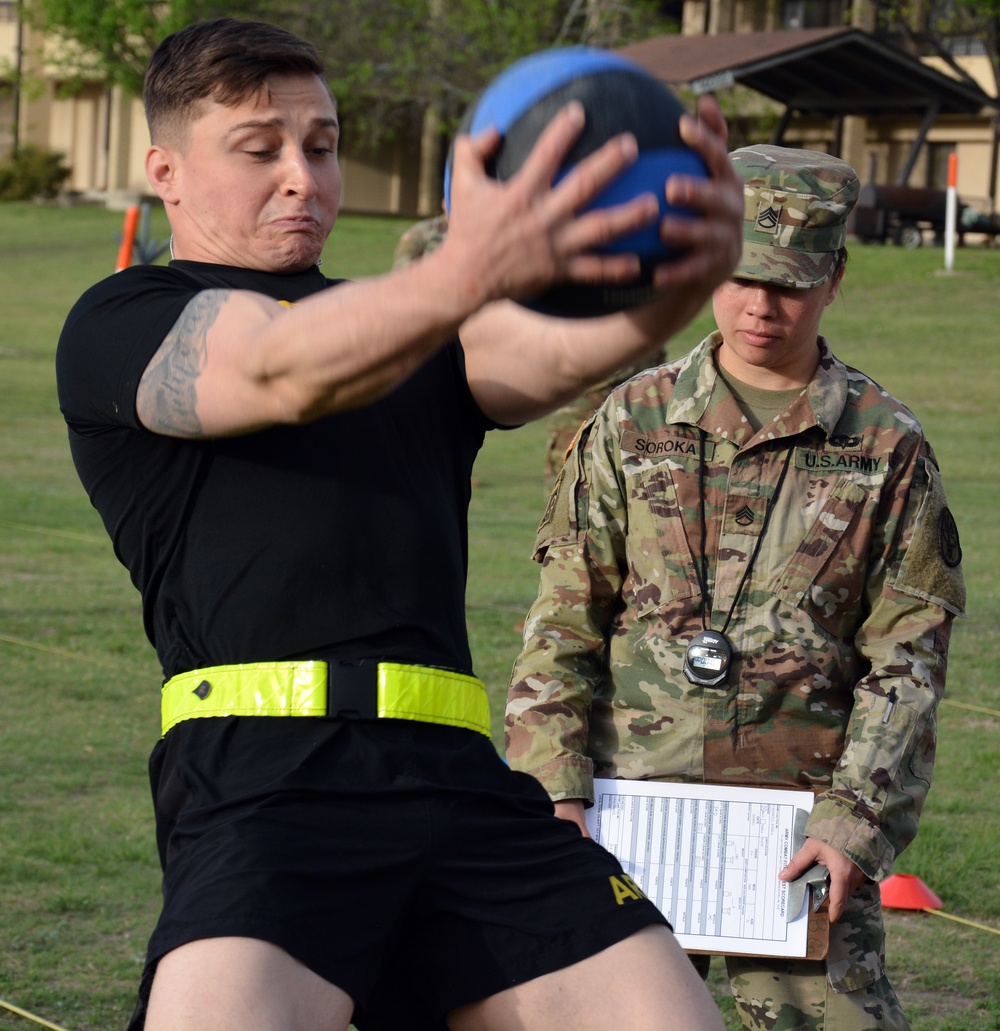 New fitness test challenges Army Medicine’s Regional Best Warriors