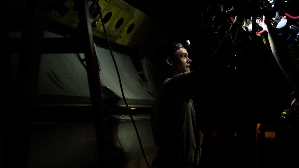 2nd MXG supports CENTCOM Bomber Task Force