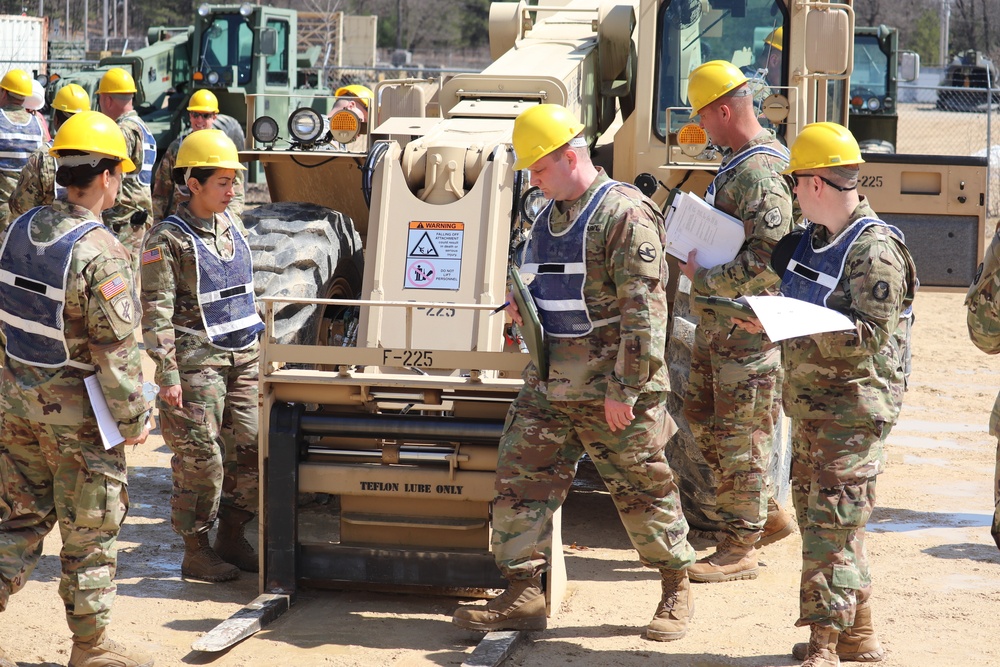 89B Soldiers complete preventative maintenance training event at Fort McCoy