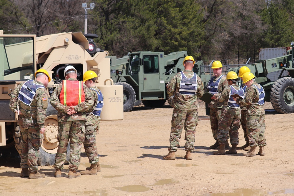 89B Soldiers complete preventative maintenance training event at Fort McCoy