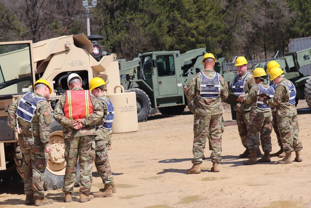 89B Soldiers complete preventative maintenance training event at Fort McCoy