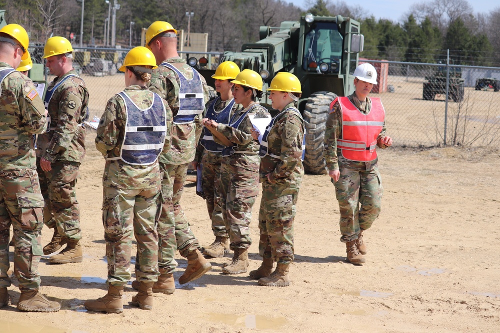 89B Soldiers complete preventative maintenance training event at Fort McCoy