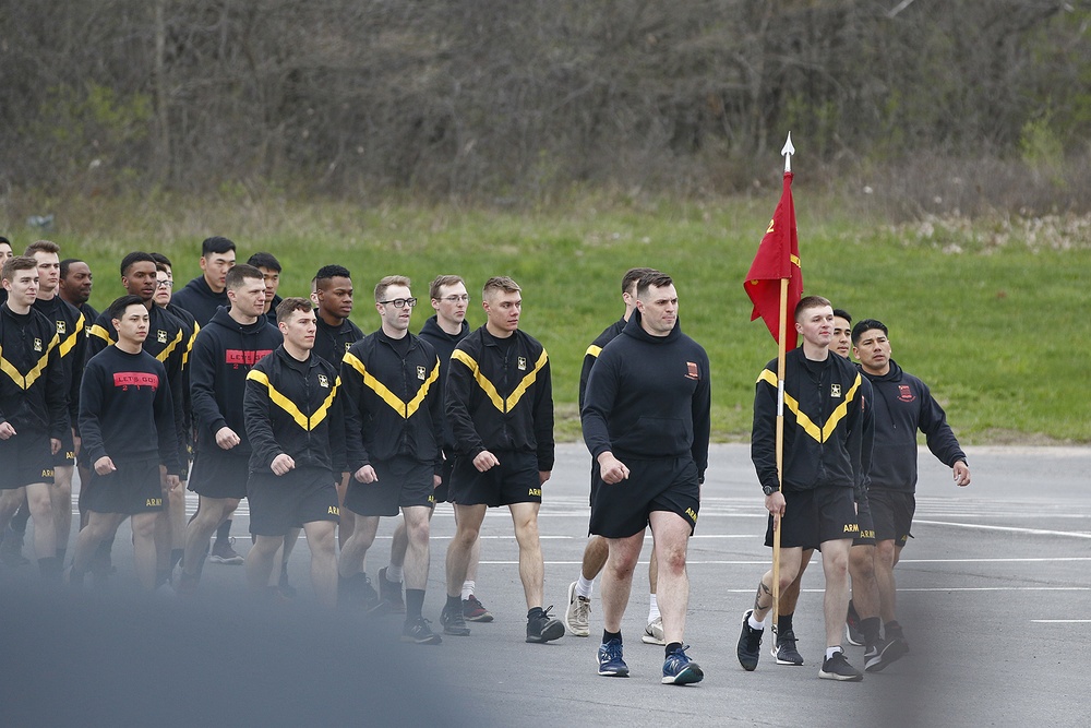 Commandos meet new 10th MTN commander