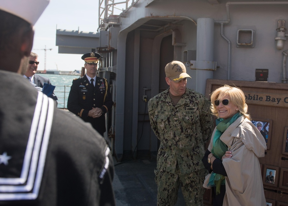 U.S. Ambassador visits the guided-missile cruiser USS Mobile Bay