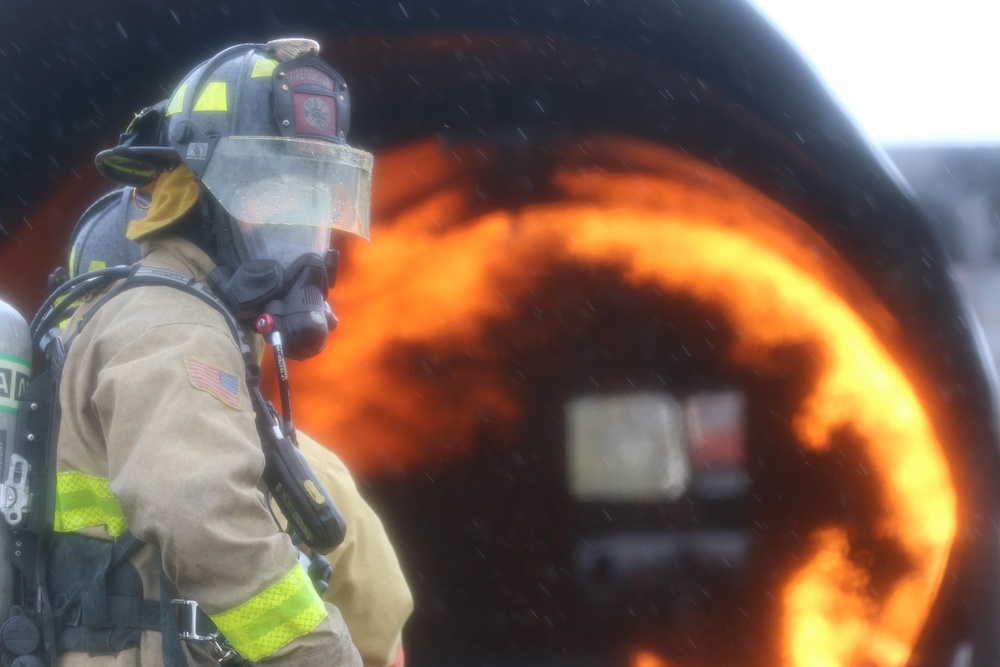1049th-1052nd FFTG trains during Task Force Lightning