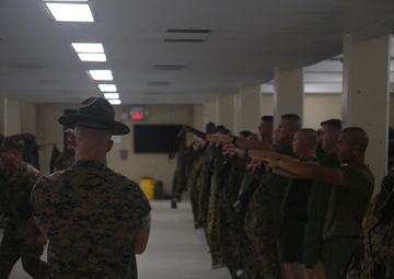 Drill Instructor School students take on squad bay procedures