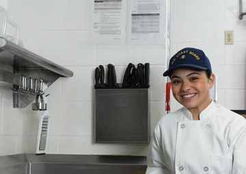Culinary Specialists feed the watch