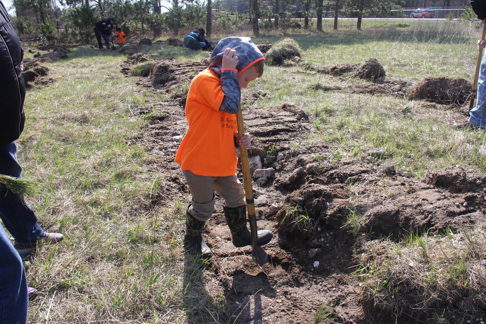 Fort McCoy holds 31st Arbor Day observance, 400-plus trees planted