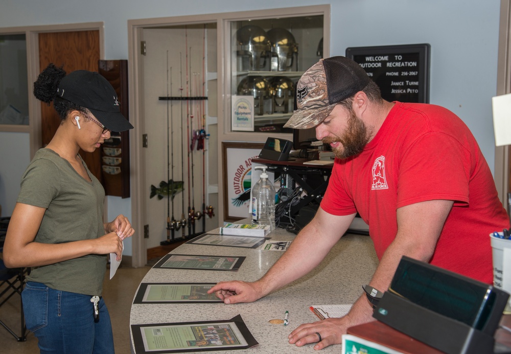 Scott AFB Outdoor Recreation hosts Open House