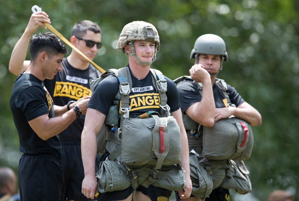 5TH RANGER TRAINING BATTALION WATER JUMP