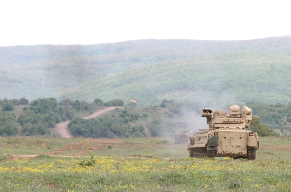 Iron Rangers conduct mounted live-fire
