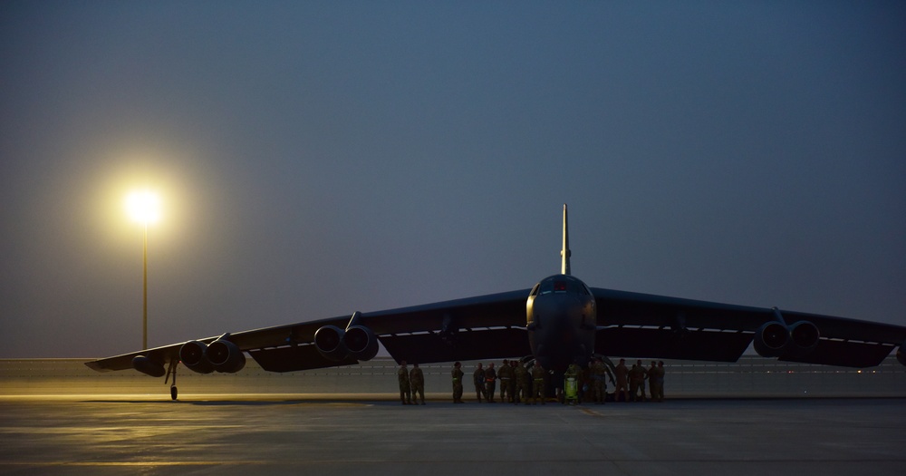 B-52s arrive at Al Udeid Air Base Qatar