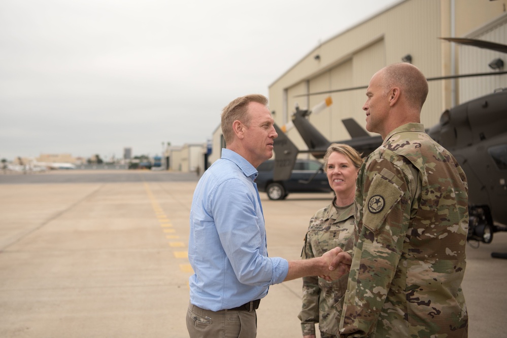 A/SD meets with National Guard Soldiers at US Southern Border