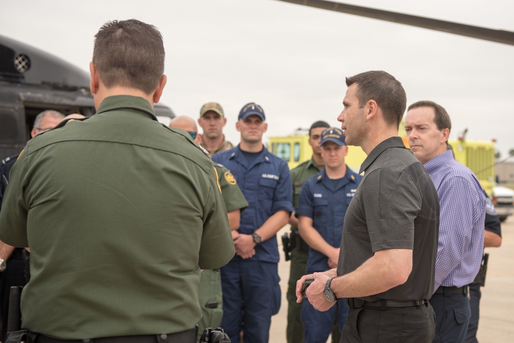 Acting DHS Secretary meets with CPB agents and service members