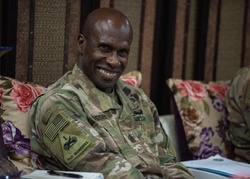 Iraqi Chief Warrant Officers gather for professional development [Image 2 of 8]