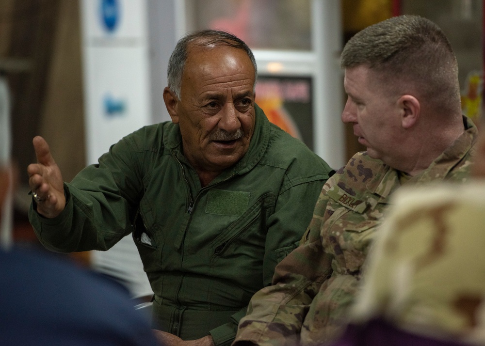 Iraqi Chief Warrant Officers gather for professional development