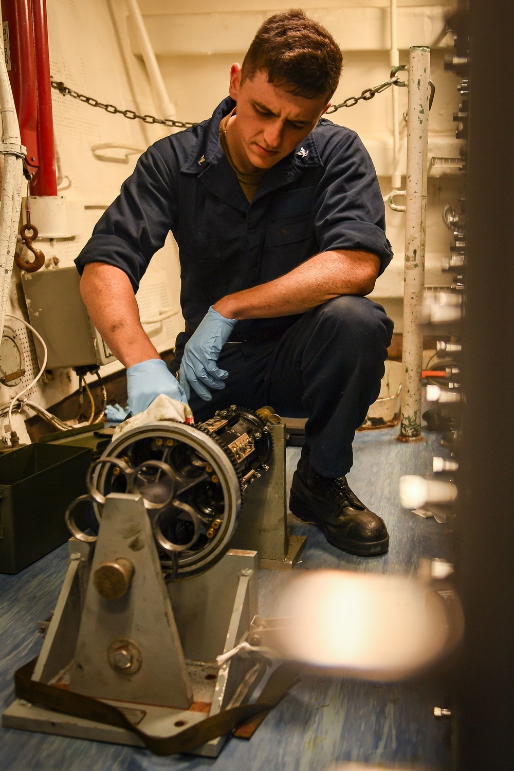 USS Russell (DDG 59)