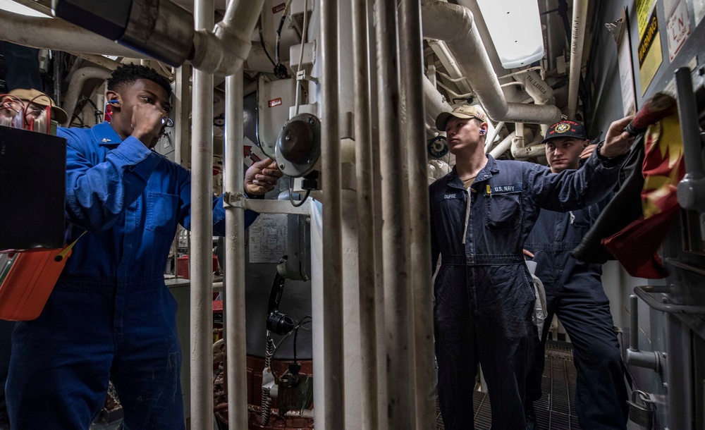 USS Carney (DDG 64)