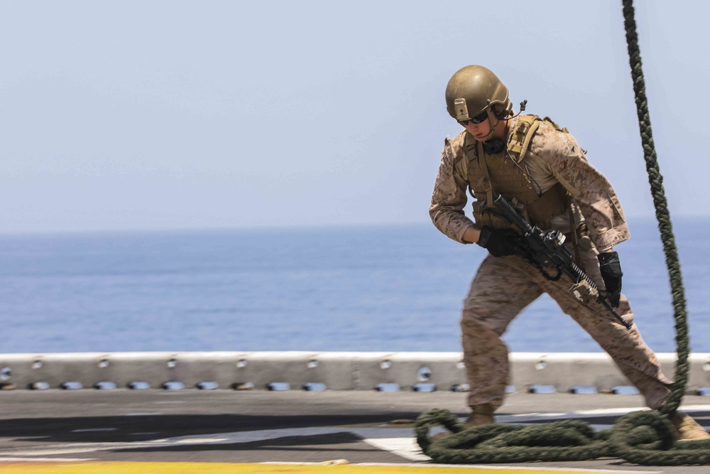22nd MEU Maritime Raid Force Fast Rope Training