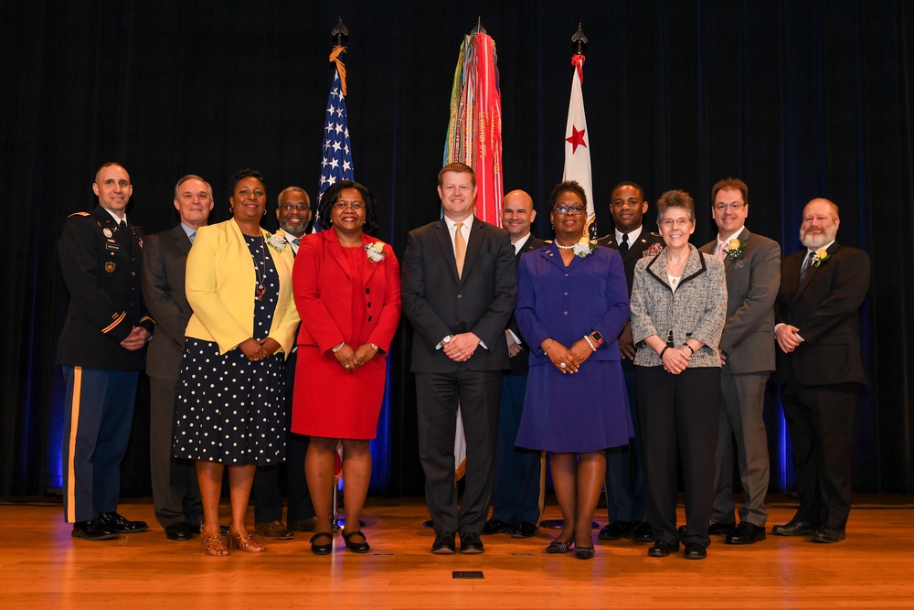 Award Ceremony hb The Under Secretary of the Army, Ryan D. McCarthy