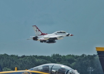 A review of 'Legends in Flight' JBA Air &amp; Space Expo