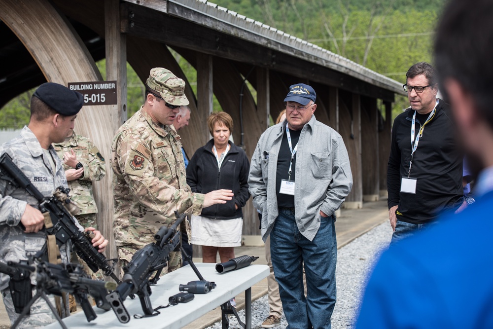 Employer Support of the Guard and Reserve hosts Boss Lift program at Fort Indiantown Gap