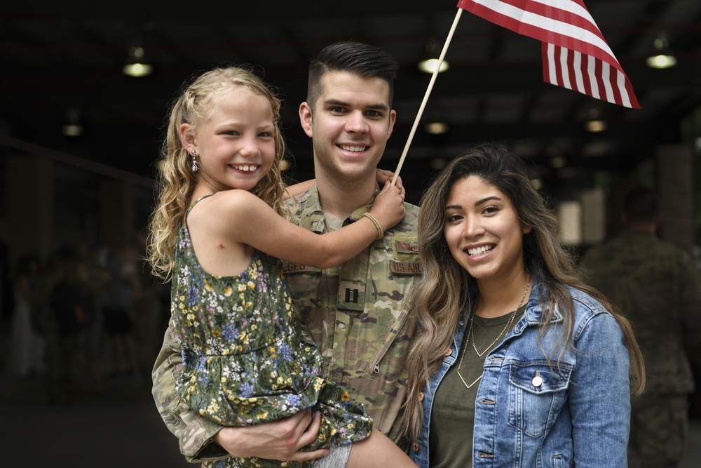 Air Commandos return from deployment in time for Mother’s Day