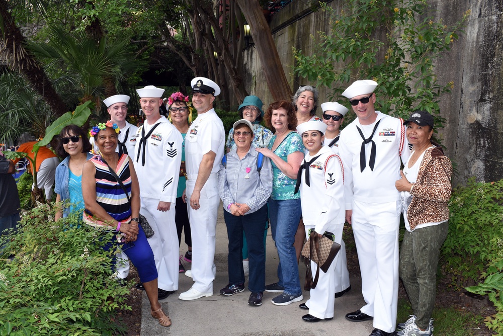 Sailors spread Naval Awareness in Military City USA during Fiesta San Antonio 2019