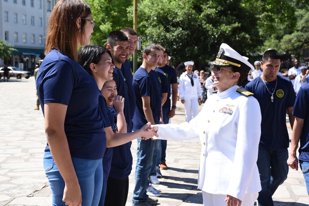 Sailors spread Naval Awareness in Military City USA during Fiesta San Antonio 2019