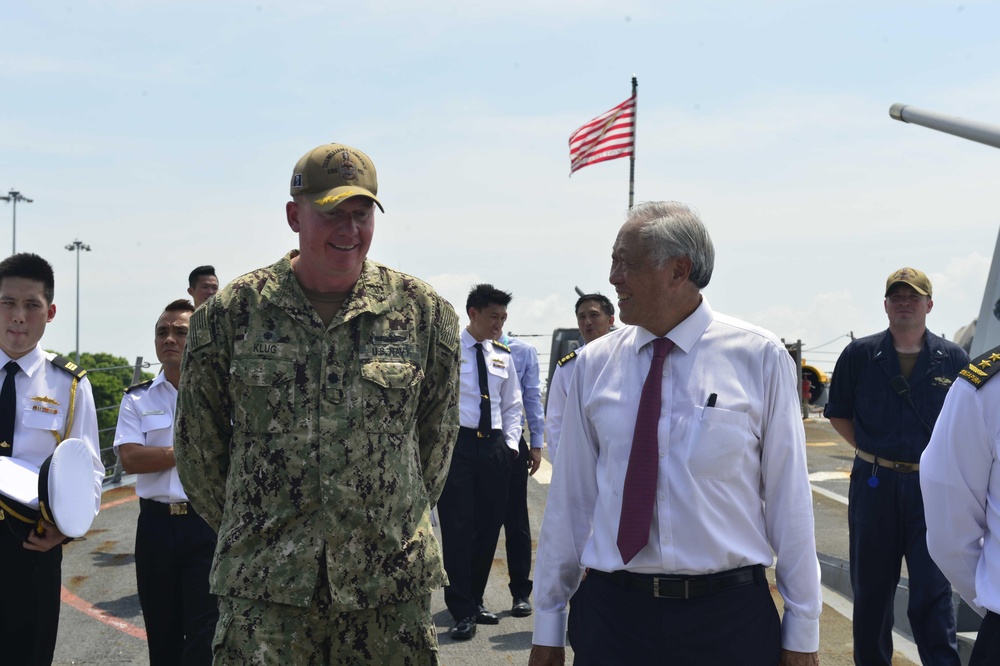 USS William P. Lawrence Participates in IMDEX