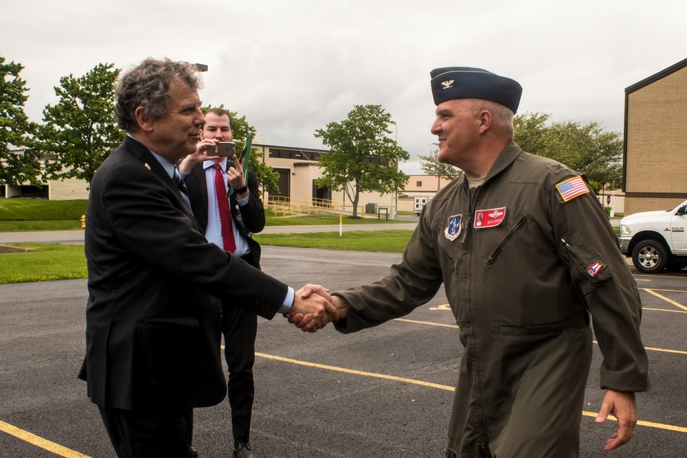 U.S. Sen. Brown visits the 121st ARW