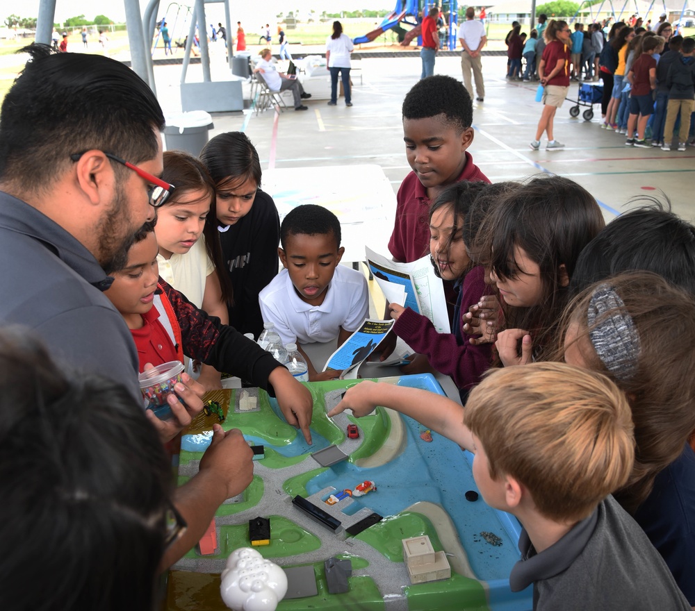 Environmental team promotes Earth Day; instructs students on importance of reduce, reuse and recycle