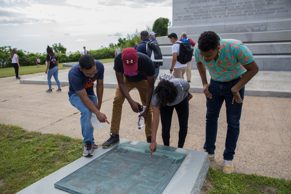 U.S Marines partake in Yorktown Battle Site Tour