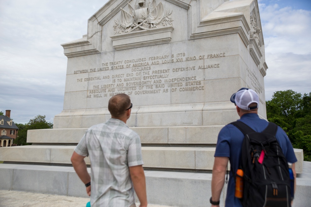 U.S Marines partake in Yorktown Battle Site Tour