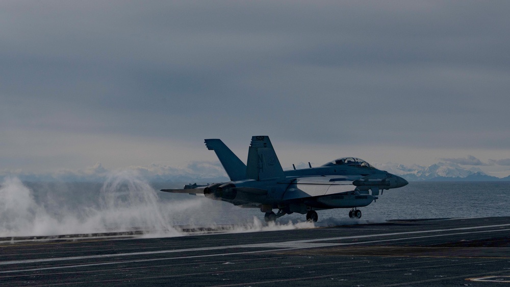 USS Theodore Roosevelt (CVN 71)