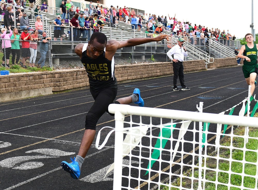 Fort Knox Eagles track and field wins big at regional championships
