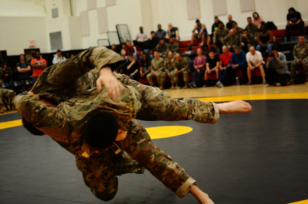 2IDRUCD Soldiers engage in Friday Night Fights
