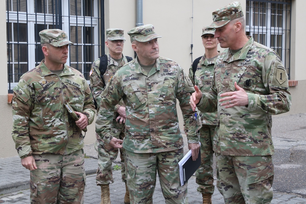Military Deputy ASA FMNC visits MCE HQ