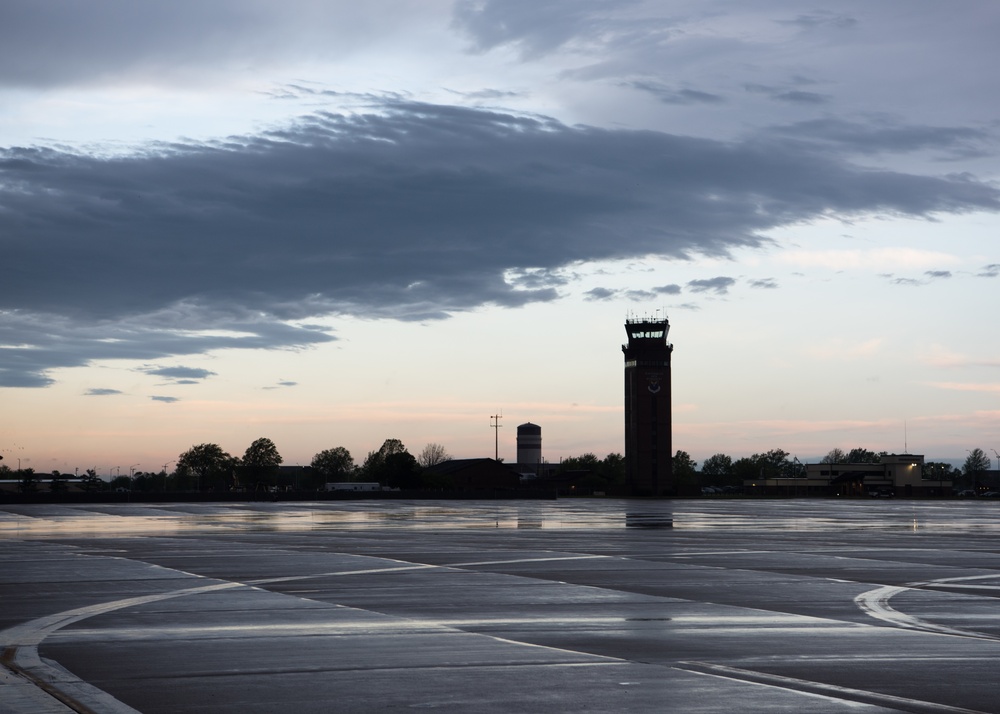 Brig. Gen. John J Nichols' fini flight as Whiteman AFB Commander