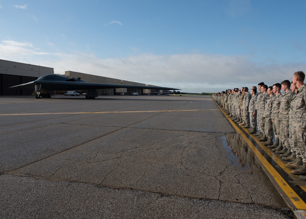 Brig. Gen. John J Nichols' fini flight as Whiteman AFB Commander