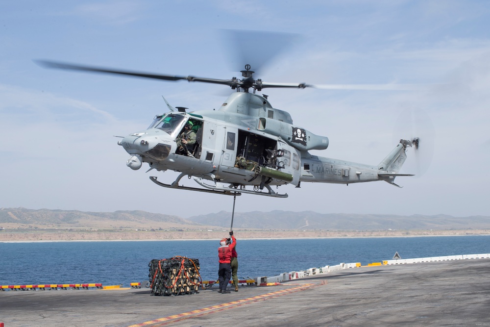 USS Boxer Vertical Replenishment