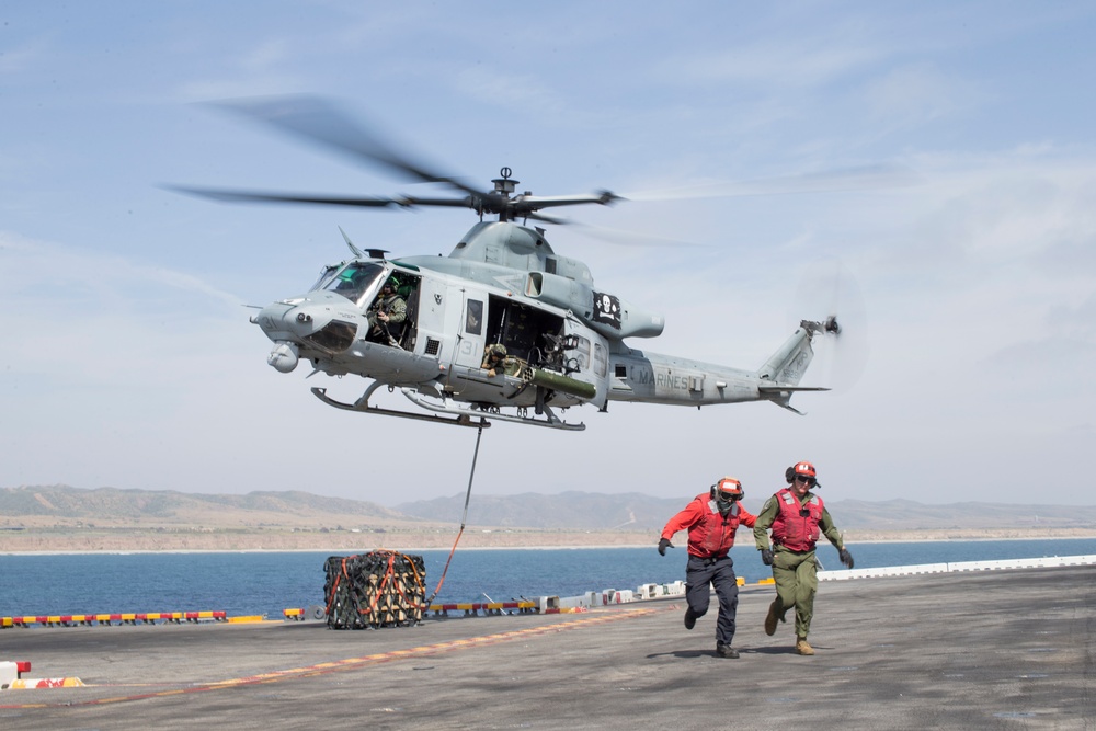 USS Boxer Vertical Replenishment